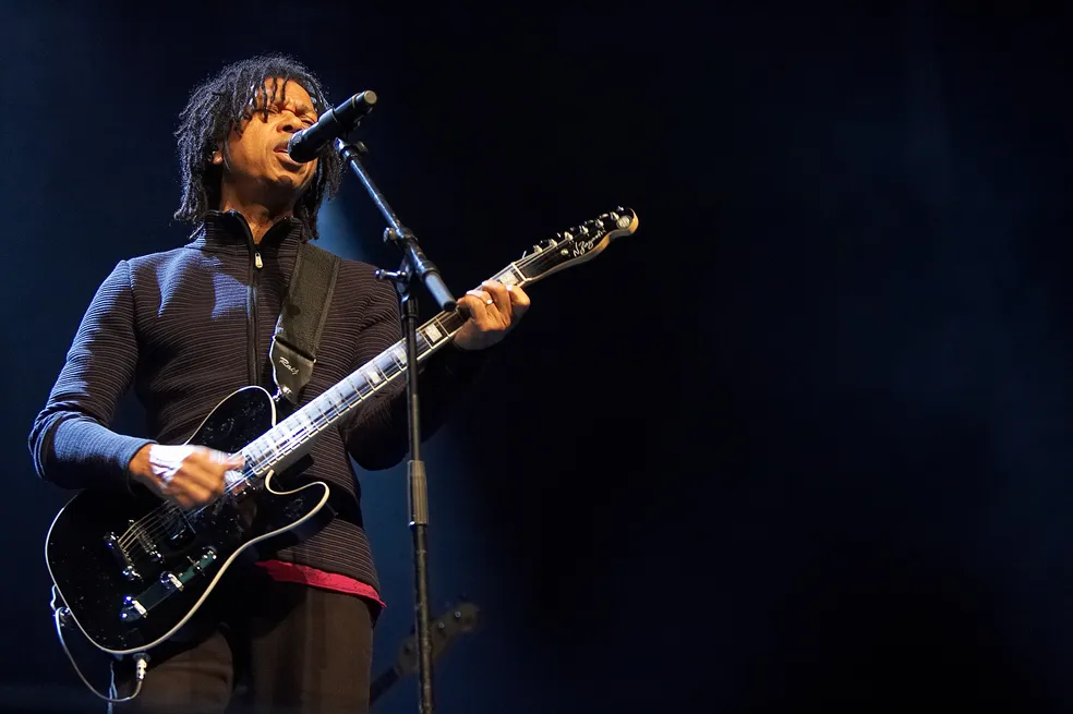 backstage mirante djavan