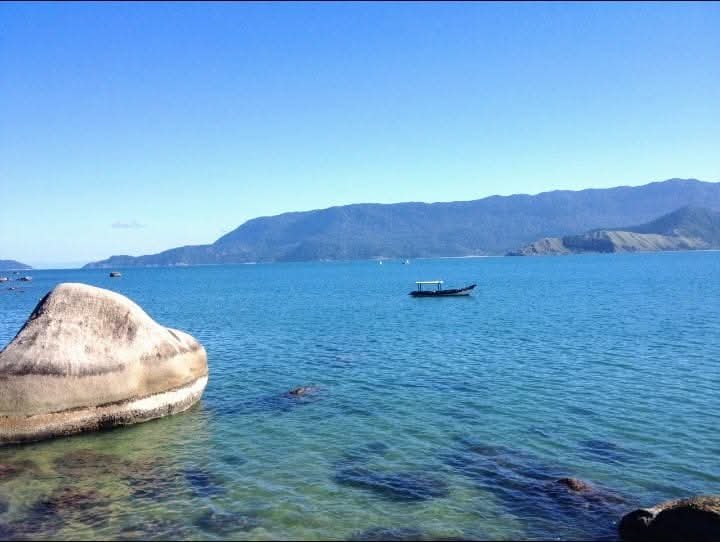 Vista do mar de Ilhabela